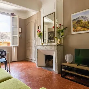 Anis Furnished Flat Appartement Aix-en-Provence