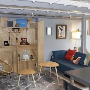 Air-conditioned Duplex With Furnished Terrace In The City Center Appartement Aix-en-Provence